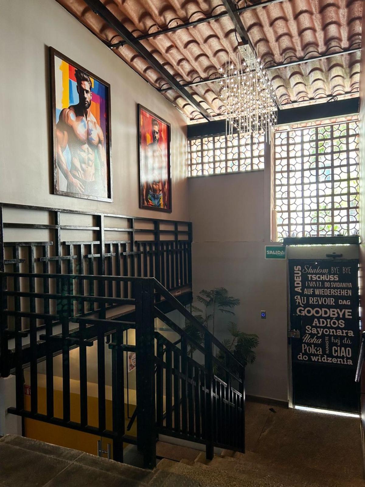 Spartacus Hostel Boutique For Men Puerto Vallarta Exterior foto